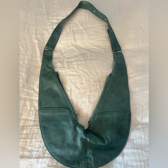 SOLD ON FACEBOOK - Picture 4 of 4